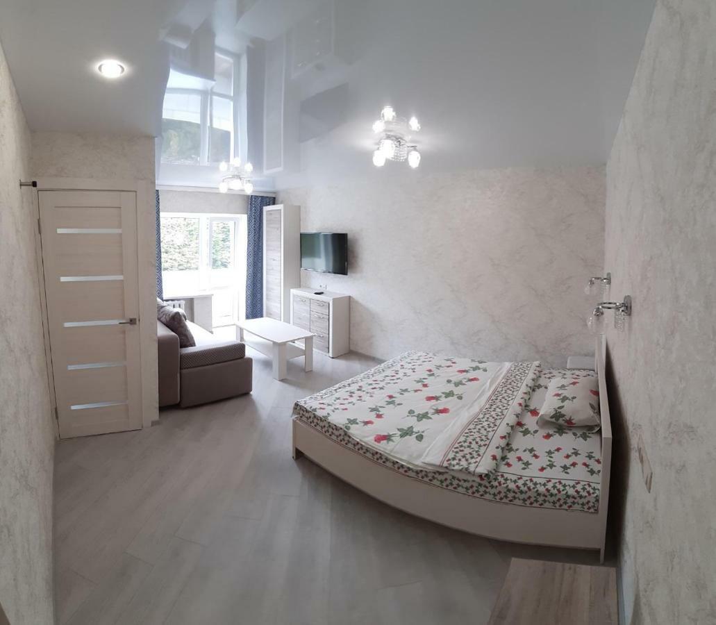 Однокомнатная Квартира На Площади Победы Apartamento Gomel Exterior foto
